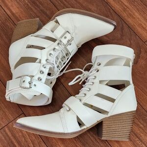 NWOT White lace up booties